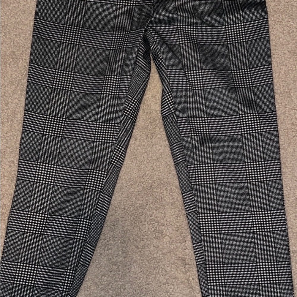 Gray and black pants. Size S